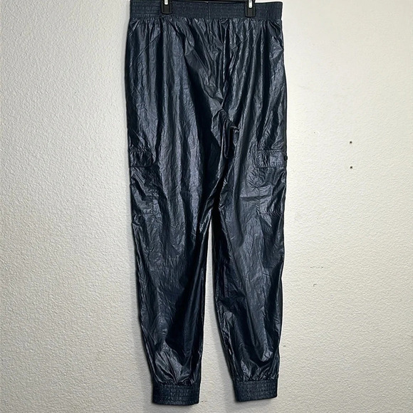 Victoria’s Secret Sport Shiny Metallic Blue Jogger Pants Womens Size Medium - Picture 4 of 14